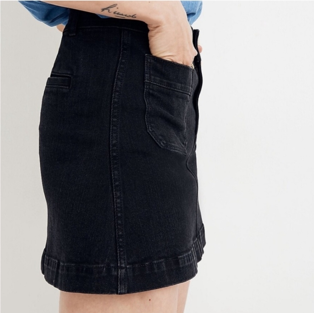 Madewell Women's Black Stretch Denim A-line Mini Skirt Size 4
